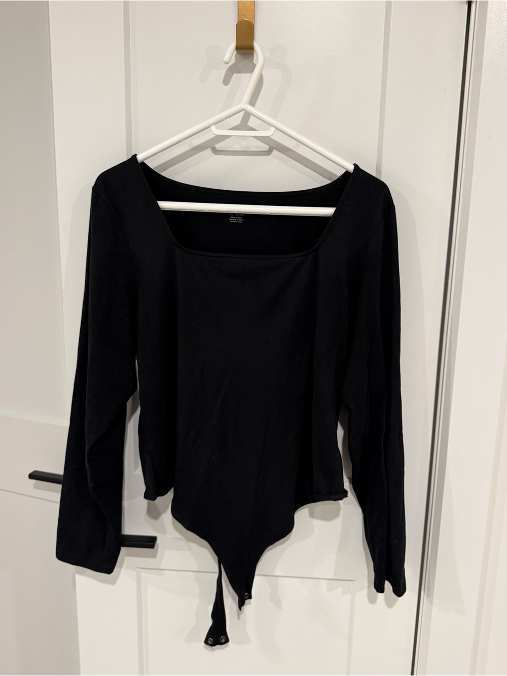 American Eagle Outfitters Black Long-Sleeve Square Neck Bodysuit